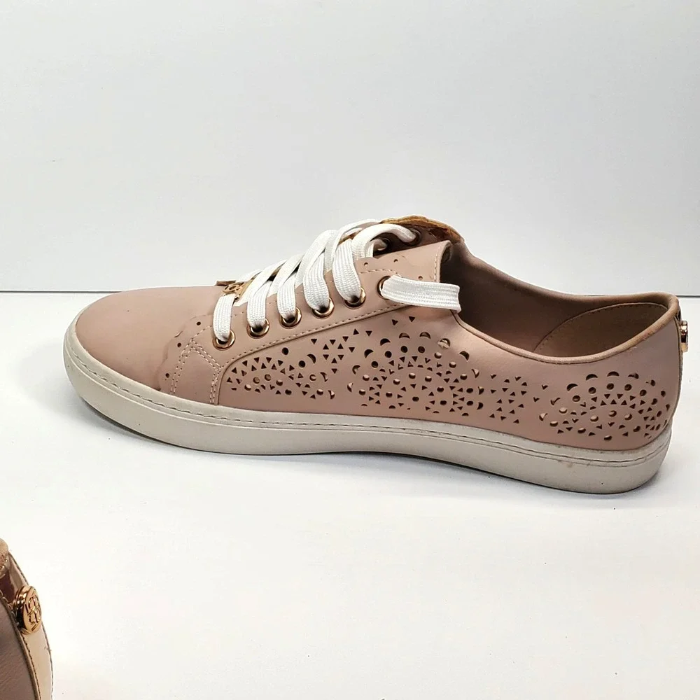 Liz Claiborne Winslow Sneakers Size 8.5M Blush Pink Pierced Design Lace Up